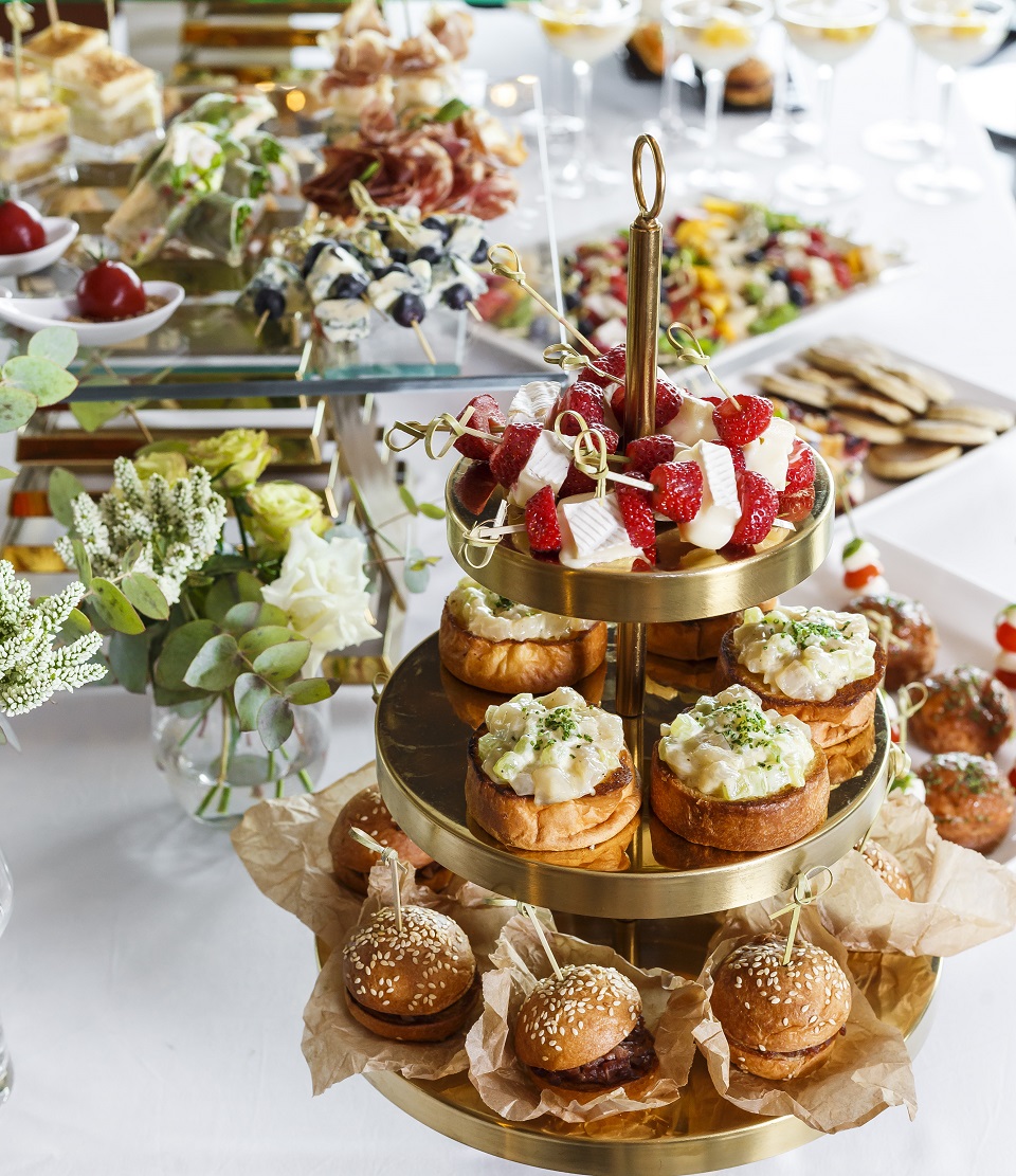 Гастрономические тренды для новогоднего банкета 2026